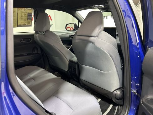 Used 2025 Toyota Corolla Cross AWD Hybrid image 15