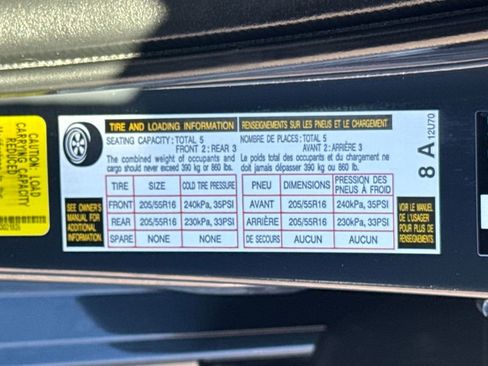 Used 2025 Toyota Corolla LE image 46