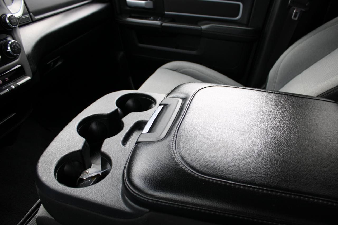 Used 2024 RAM 2500 Big Horn AWD/4WD image 27