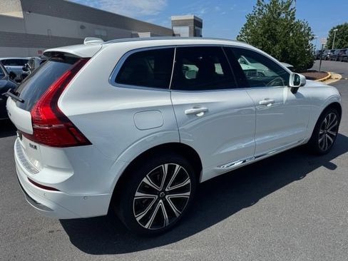 Used 2023 Volvo XC60 B6 Ultimate w/ Protection Package Premier AWD/4WD image 22