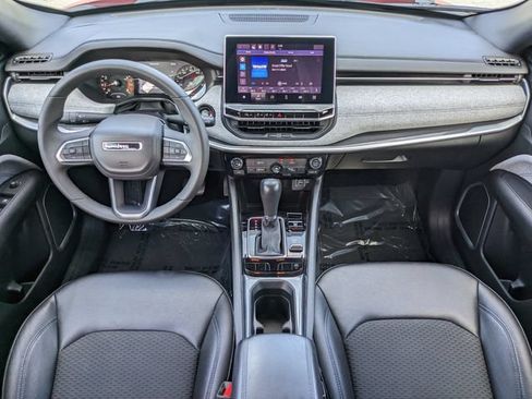 Used 2024 Jeep Compass Latitude AWD/4WD image 16