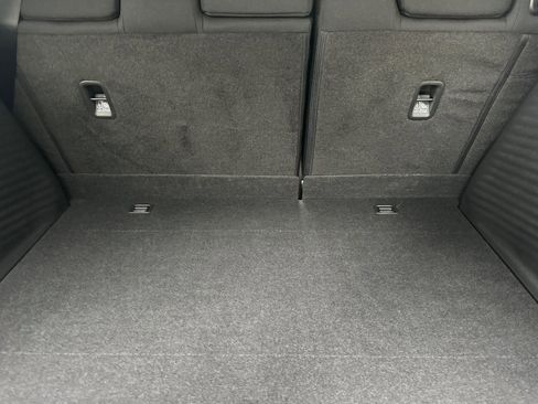 Used 2025 Honda HR-V LX image 32