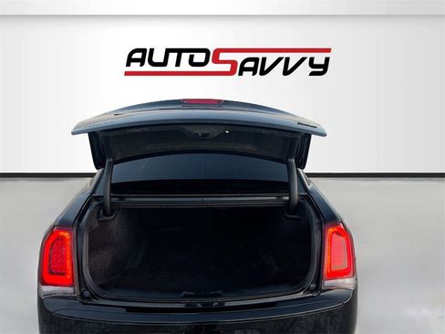 Used 2023 Chrysler 300 Touring w/ Sport Appearance Package image 23