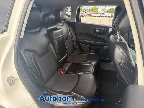Used 2018 Jeep Compass Latitude w/ Popular Equipment Group FWD image 23