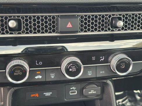 Certified 2024 Honda Civic Sport image 25