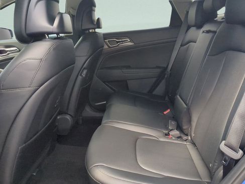 New 2026 Kia Sportage EX w/ EX Panorama Roof Package image 12