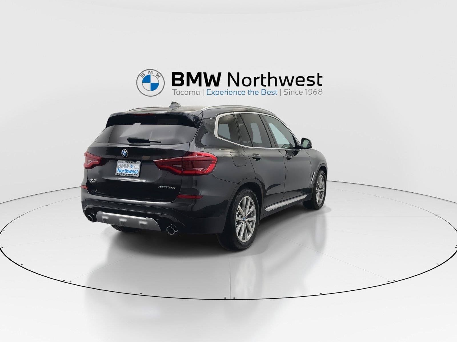 Used 2018 BMW X3 xDrive30i AWD/4WD image 3