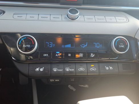Certified 2023 Hyundai Elantra Limited FWD image 27