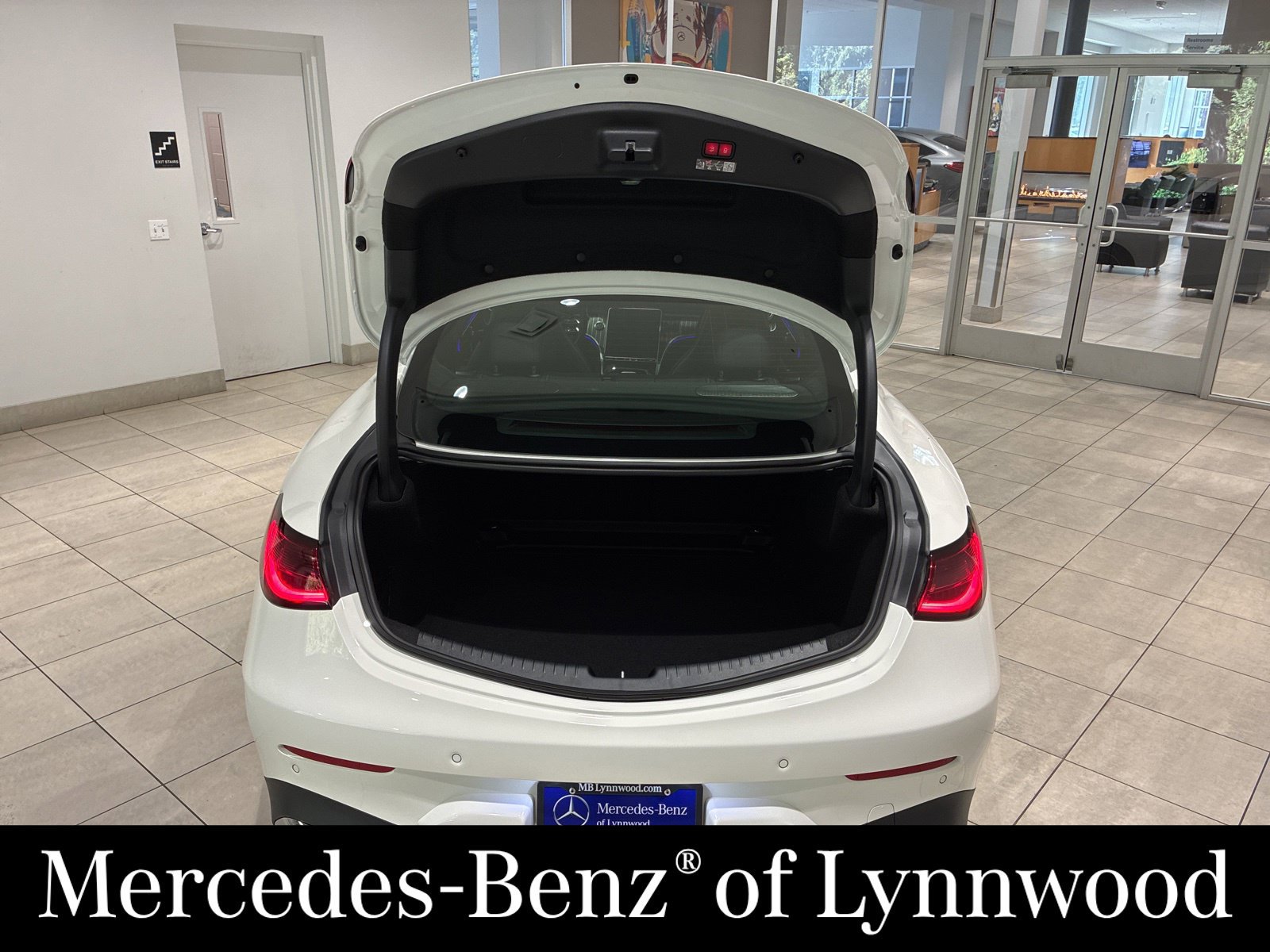 New 2026 Mercedes-Benz CLE 450 4MATIC Coupe image 7