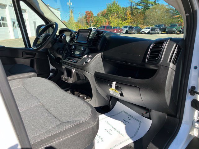 Used 2025 RAM ProMaster 2500 FWD image 11