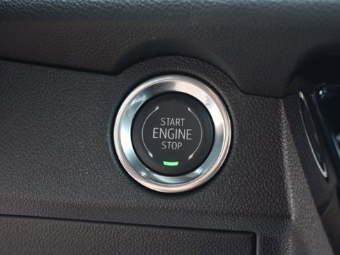 New 2026 Chevrolet Traverse LT w/ Driver Confidence Package FWD image 29
