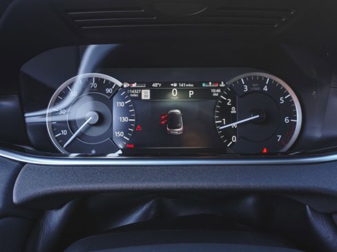 Used 2023 Land Rover Range Rover Evoque SE image 17