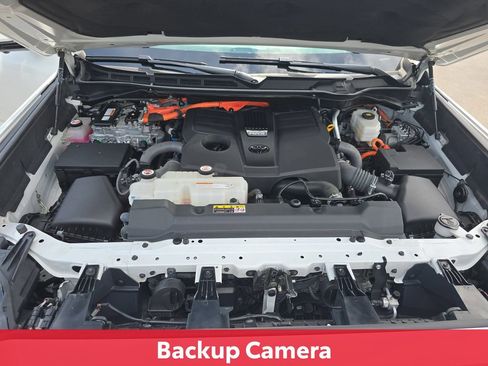 Certified 2023 Toyota Sequoia Limited AWD/4WD image 35