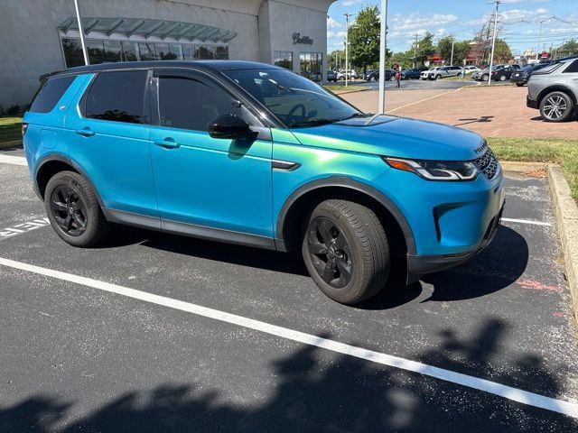 Used 2020 Land Rover Discovery Sport SE AWD/4WD image 2