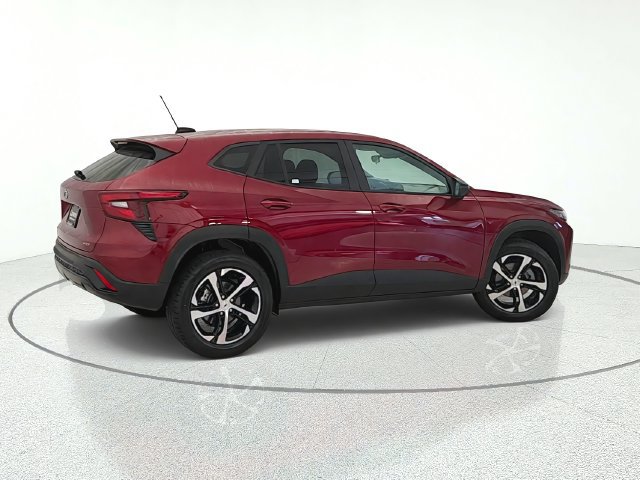 Used 2025 Chevrolet Trax RS w/ Driver Confidence Package FWD image 6