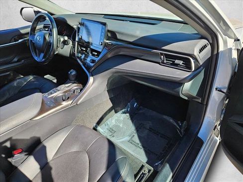 Used 2024 Toyota Camry XSE image 20