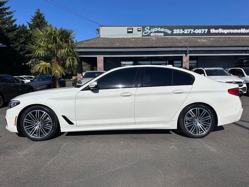 Used 2019 BMW 530i w/ M Sport Package RWD image 3