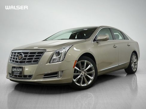 Used 2013 Cadillac XTS Luxury image 1