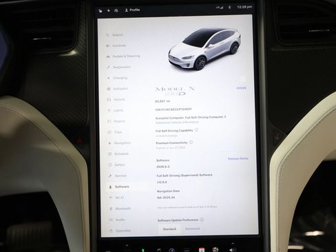 Used 2018 Tesla Model X 100D image 60