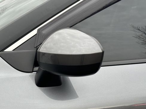 Certified 2023 Nissan Rogue SV image 10