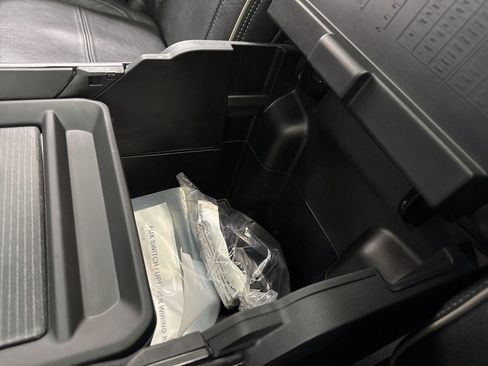 Used 2024 RAM 2500 Limited image 40