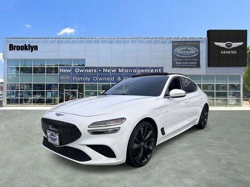 Used 2023 Genesis G70 3.3T w/ Sport Advanced Package image 8