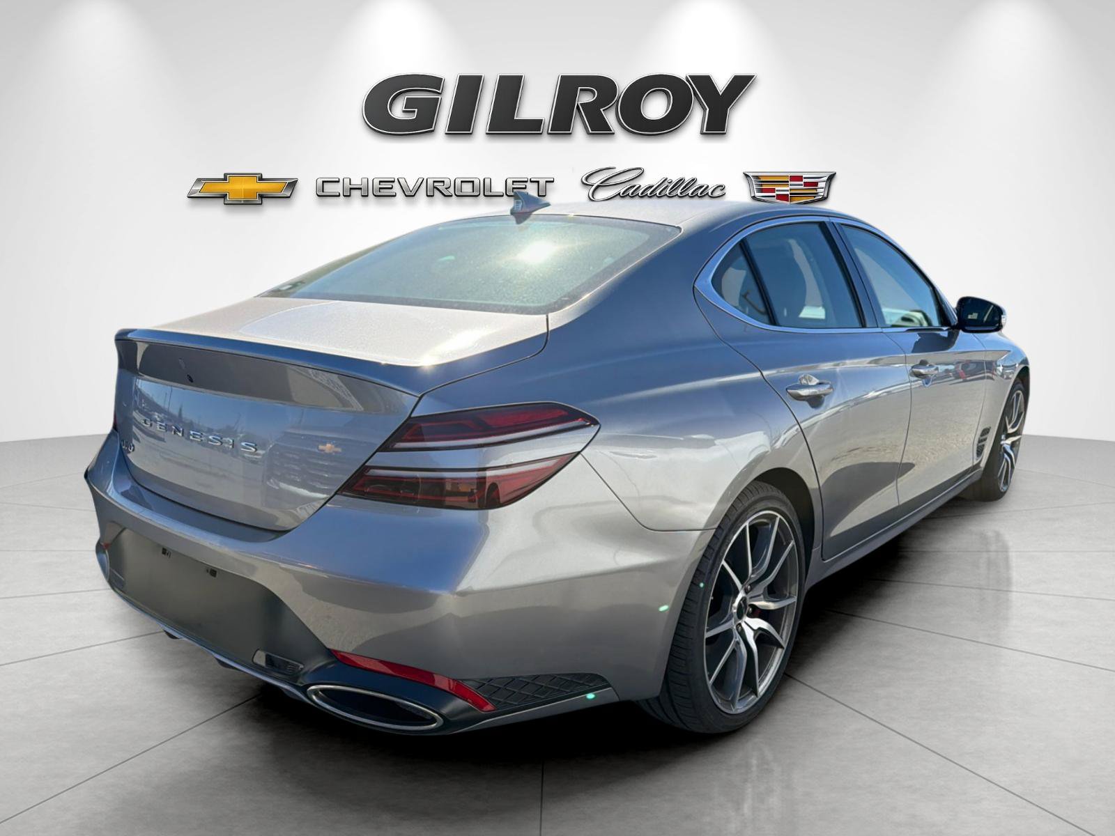 Used 2025 Genesis G70 2.5T RWD image 2