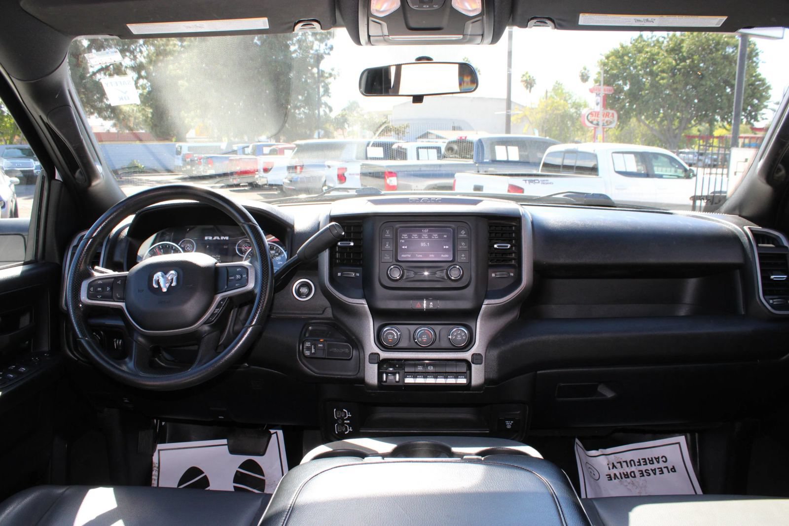 Used 2024 RAM 2500 Tradesman w/ Chrome Appearance Group AWD/4WD image 23