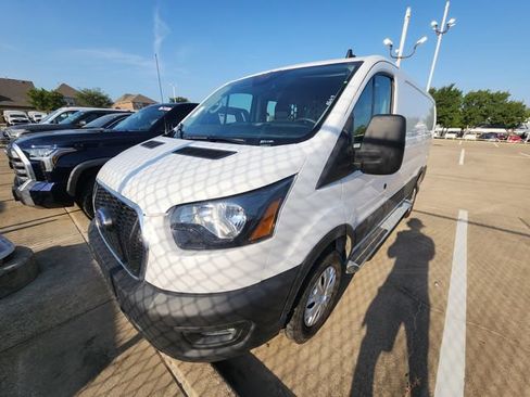Used 2025 Ford Transit 250 Low Roof w/ Exterior Upgrade Package RWD image 3