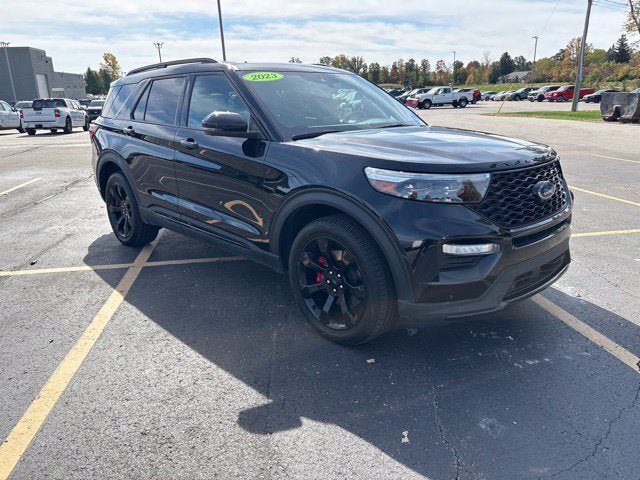 Certified 2023 Ford Explorer ST w/ Equipment Group 401A AWD/4WD image 30