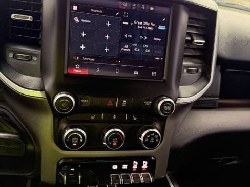 Used 2023 RAM 2500 Big Horn w/ Night Edition AWD/4WD image 7