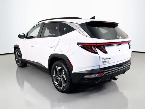 Used 2023 Hyundai Tucson SEL w/ Convenience Package image 4