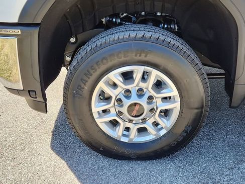 New 2026 GMC Sierra 2500 SLE image 6