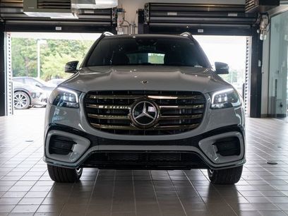 New 2026 Mercedes-Benz GLS 580 4MATIC