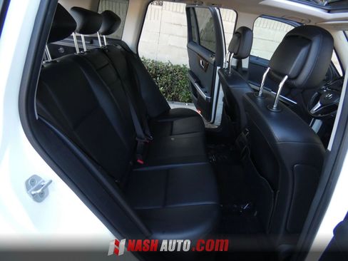 Used 2014 Mercedes-Benz GLK 350 2WD w/ Premium 1 Package image 34
