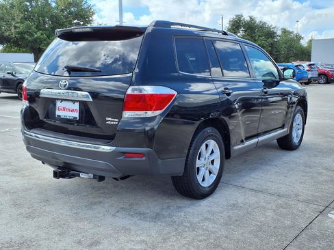 Used 2011 Toyota Highlander SE w/ Tow Pkg AWD/4WD image 25