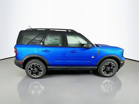 New 2025 Ford Bronco Sport Outer Banks w/ Outer Banks Tech Package+ image 8