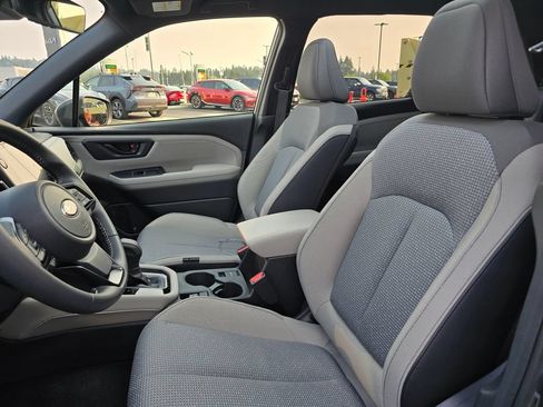 Certified 2025 Subaru Forester Premium AWD/4WD image 12