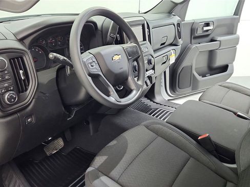 Used 2026 Chevrolet Silverado 1500 Custom AWD/4WD image 17