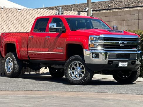 Used 2018 Chevrolet Silverado 2500 LTZ w/ Duramax Plus Package AWD/4WD image 2