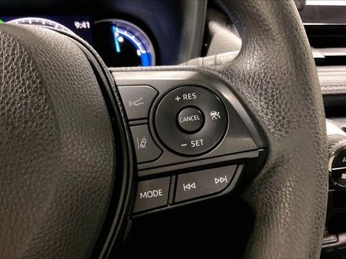 Certified 2024 Toyota RAV4 XLE image 19