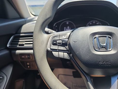 Used 2022 Honda Accord LX image 19