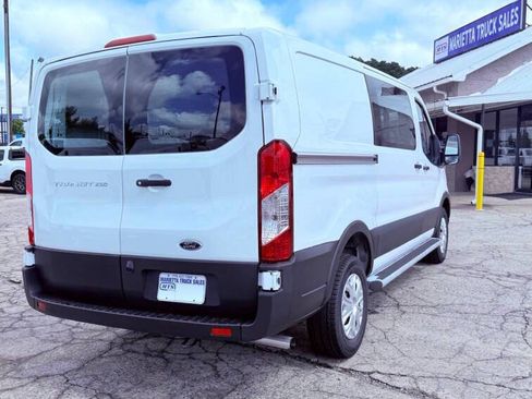 Used 2025 Ford Transit 250 Low Roof w/ Exterior Upgrade Package RWD image 8