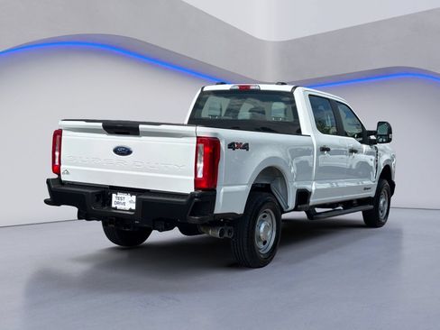 Used 2025 Ford F250 XL AWD/4WD image 10