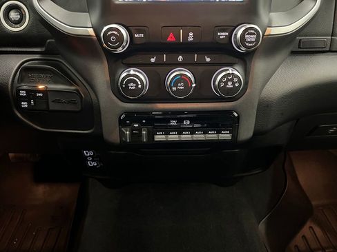 Used 2020 RAM 3500 Big Horn w/ Level 1 Equipment Group image 15