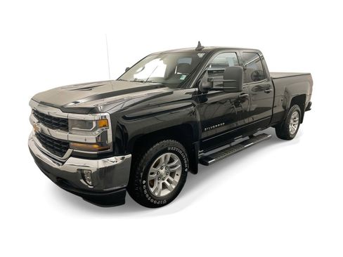 Used 2018 Chevrolet Silverado 1500 LT w/ All Star Edition AWD/4WD image 28