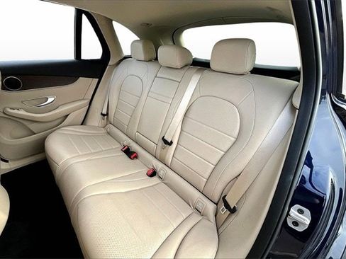 Certified 2021 Mercedes-Benz GLC 300 4MATIC image 22