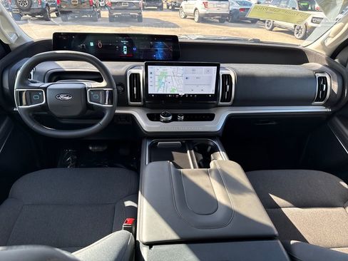 Certified 2025 Ford Expedition Max Active image 6