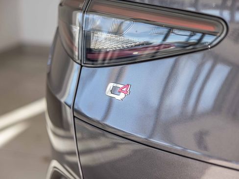 New 2025 Alfa Romeo Stelvio Sprint image 16