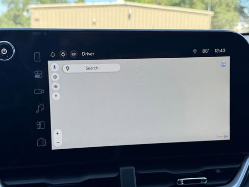 Used 2025 Chevrolet Equinox LT FWD image 20